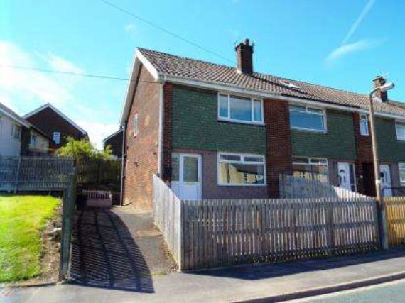 2 Bedroom End of Ter...